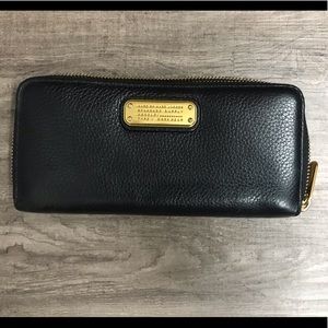 Marc By Marc Jacobs Full ZIP Wallet